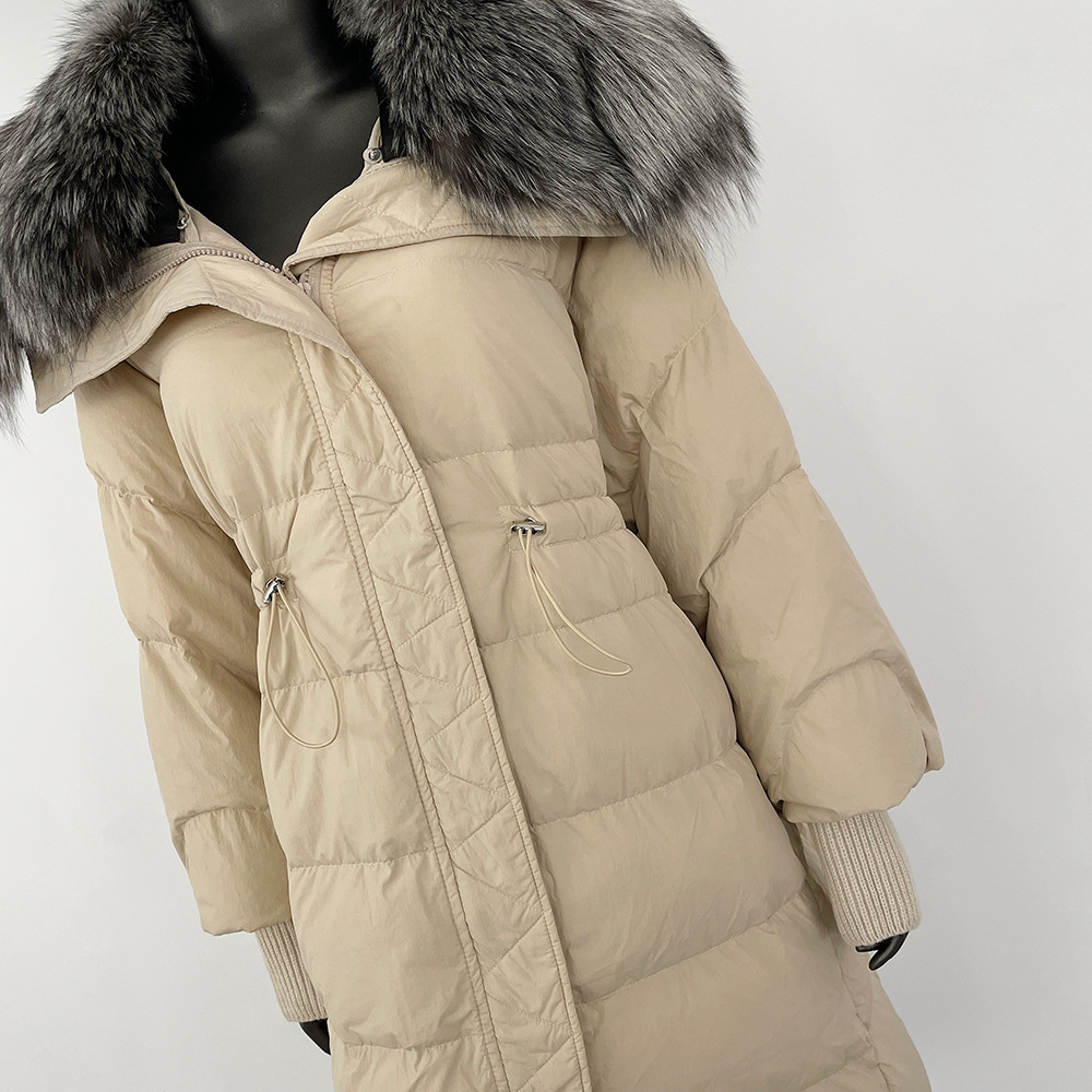 Abbigliamento da donna Nuovo piumino di alta qualità con grande collo in pelliccia di volpe argentata_voghion.com