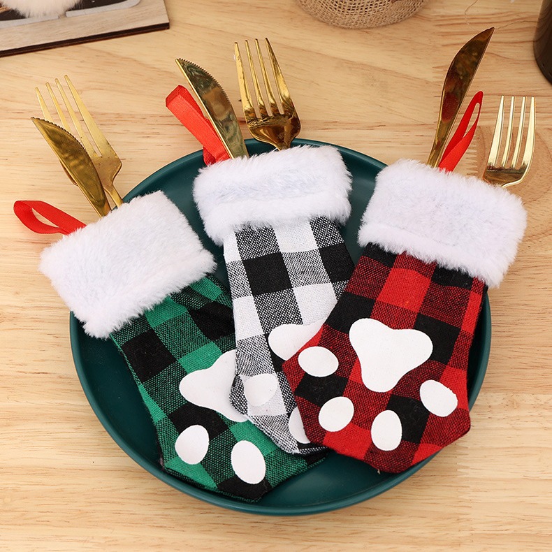 Cross-border Christmas decorations mini cat claw knife and fork set plaid cloth tableware set table decoration fabric decoration