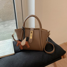 �r�и߼���ͨ�ڰ���Ů2025�¿�������������ذ����s�μ�ˮͰ����