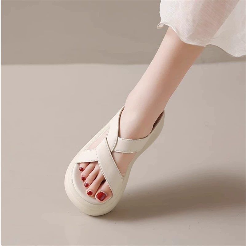 Женские летние пляжные сандалии на платформе с толстой подошвой, высокие каблуки, мягкая подошва, повседневный стиль, оптом, 2025 год