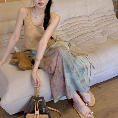 Retro Western-style tie-dyed skirt, women's clothing, summer new national style, new Chinese sexy vest, two-piece set