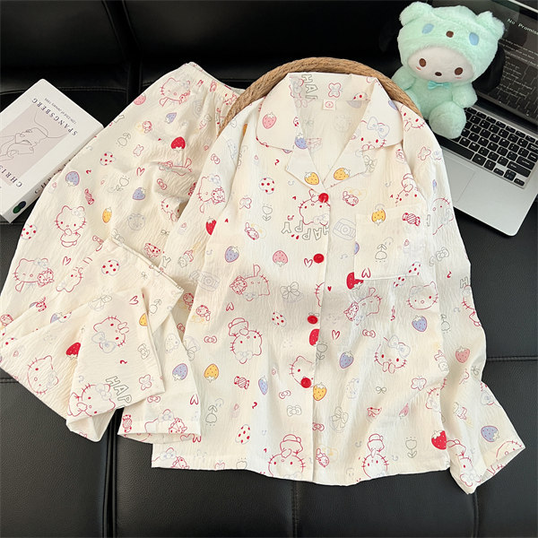 Comercio exterior transfronterizo taiwan chat en vivo primavera y otoño dulce dibujos animados nubes de algodón pantalones de manga larga pijamas en stock