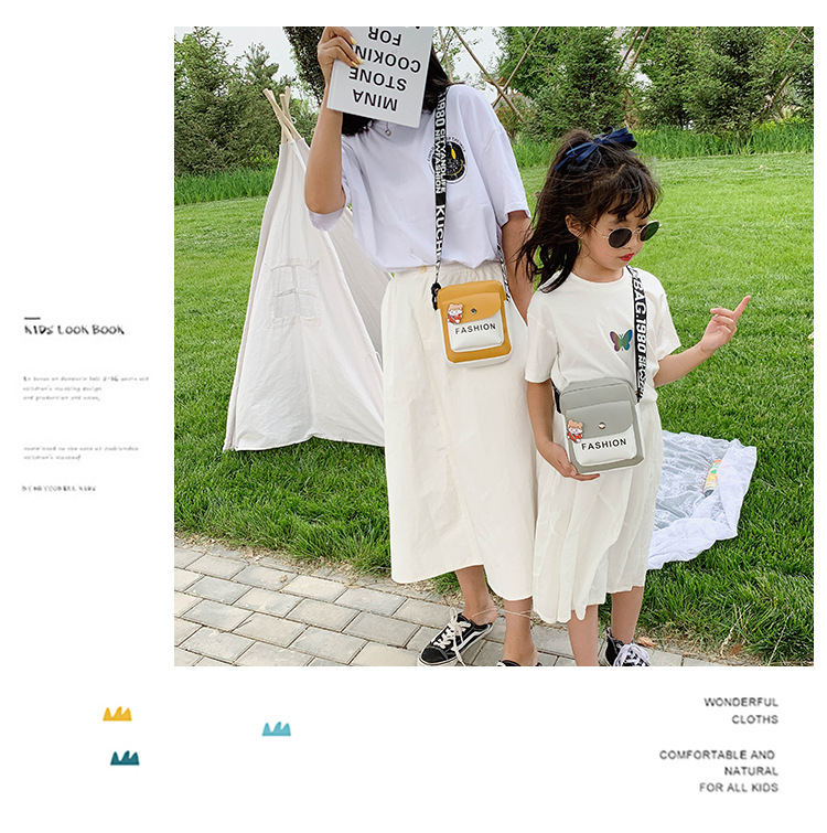 Wholesale of new Korean-style small square bags, cute single-shoulder bags for export, wide-shoulder crossbody bags, cosmetic bags, mobile phone bags and women's bags undefined