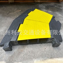 CE�����ۜp�َ����^�D�� cable protector