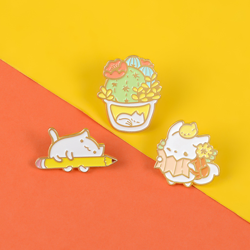 Cute Cat Alloy Plating Brooches display picture 12