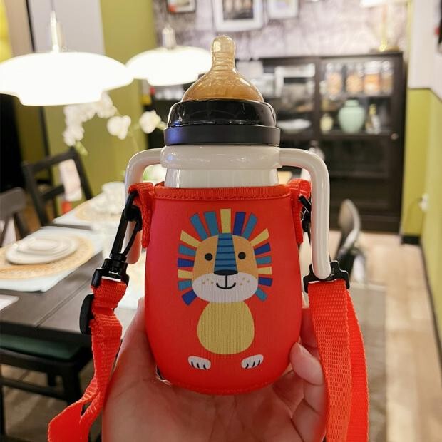 Cartoon Kidsren's Infant Straw Bottle Cup Cover Insulated Water Cup Bag Learning Drinking Cup Strap Water Bottle Cover Anti-Fall