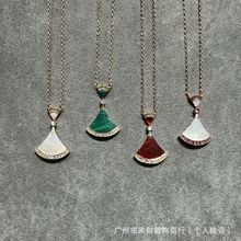 �߰汾�p��Сȹ����Ů18kõ������ε����i��朏S��ֱ�N���l