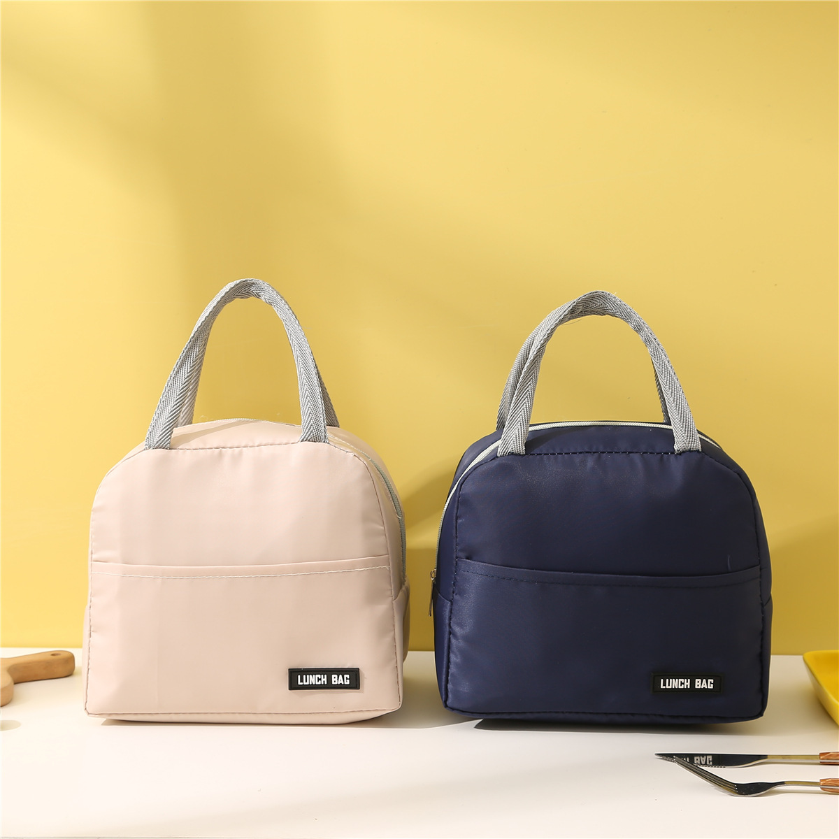 Neue Bento-Tasche aus Twill in Volltonfarbe, tragbare Isoliertasche. Verdickte Lunchbox-Tasche für Studenten, Bento-Tasche, Essenstasche_voghion.com
