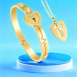 欧美热销100种语言我爱你钛钢同心锁手镯钥匙时尚手饰图片定 制