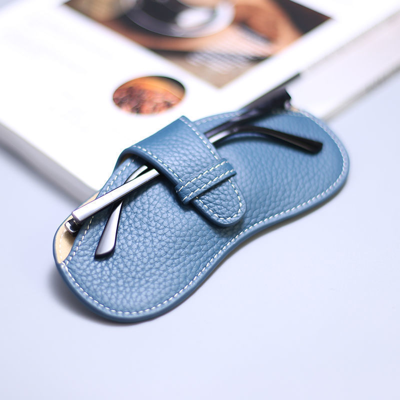 Japanese Glasses Bag for Women, Simple, High-End, Portable, Anti-Pressure, Myopia Sunglasses, Sun Eye Bag, Storage Box Bag for Men Japanese Glasses Bag for Women, Simple, High-End, Portable, Anti-Pressure, Myopia Sunglasses, Sun Eye Bag, Storage Box Bag for Men