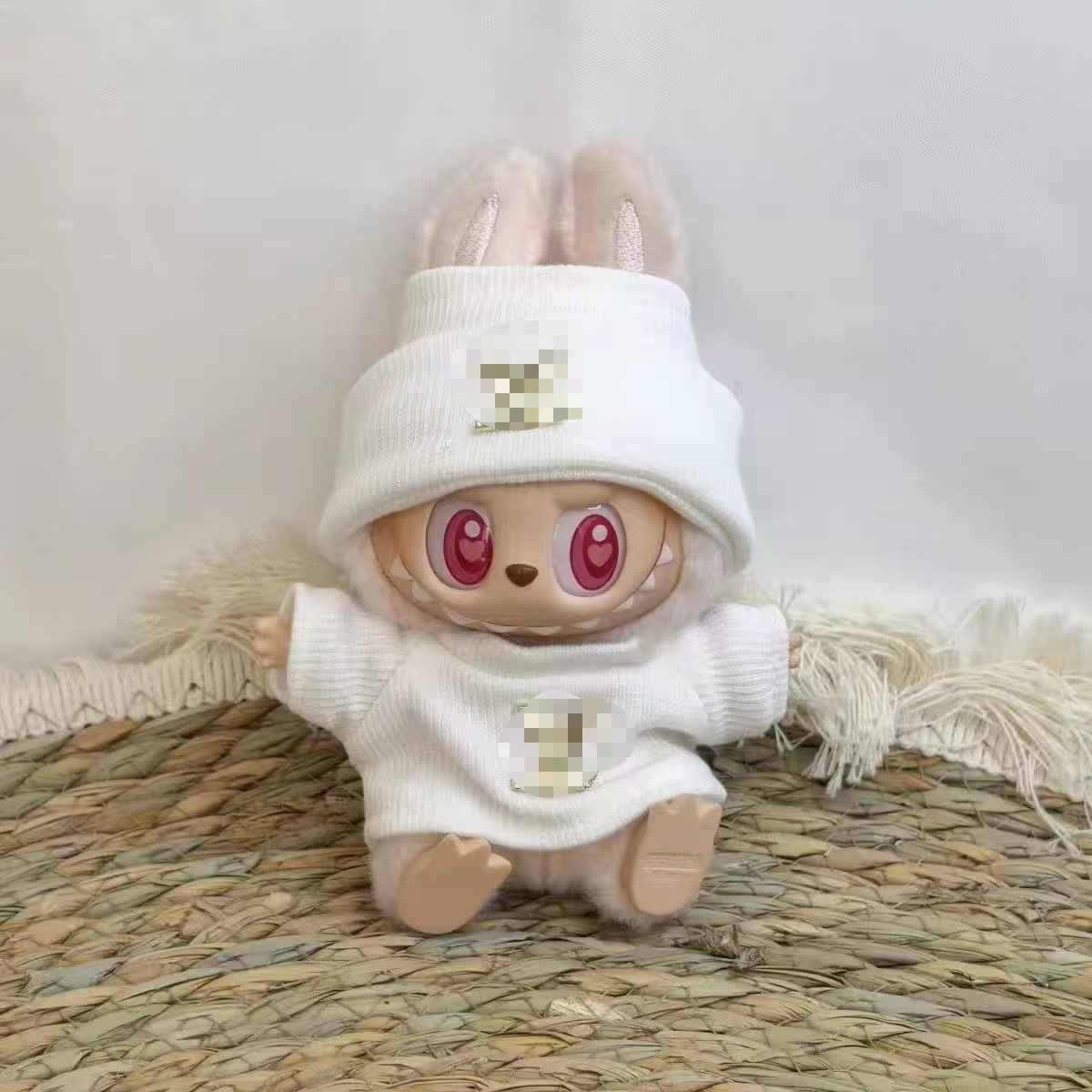 17 cm LABUBU una y dos generaciones de muñecas de polilla universal caja ciega fiesta pequeña falda de viento serie de accesorios de ropa de bebé