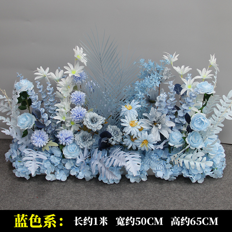 新商品の結婚祝いの大きいタイプの花を並べて絹の花の完成品の装飾をシミュレーションします。|undefined