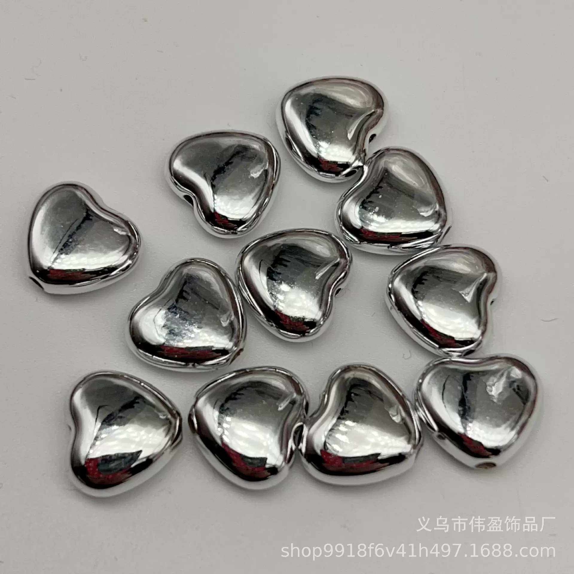 电镀银色uv电镀白k桃心直孔散珠桃心亚克力串珠手机链包饰品配件