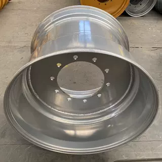 厂家生产定制宽体打捆机沙漠浮力胎钢圈20*26.5适配轮胎600/50-26