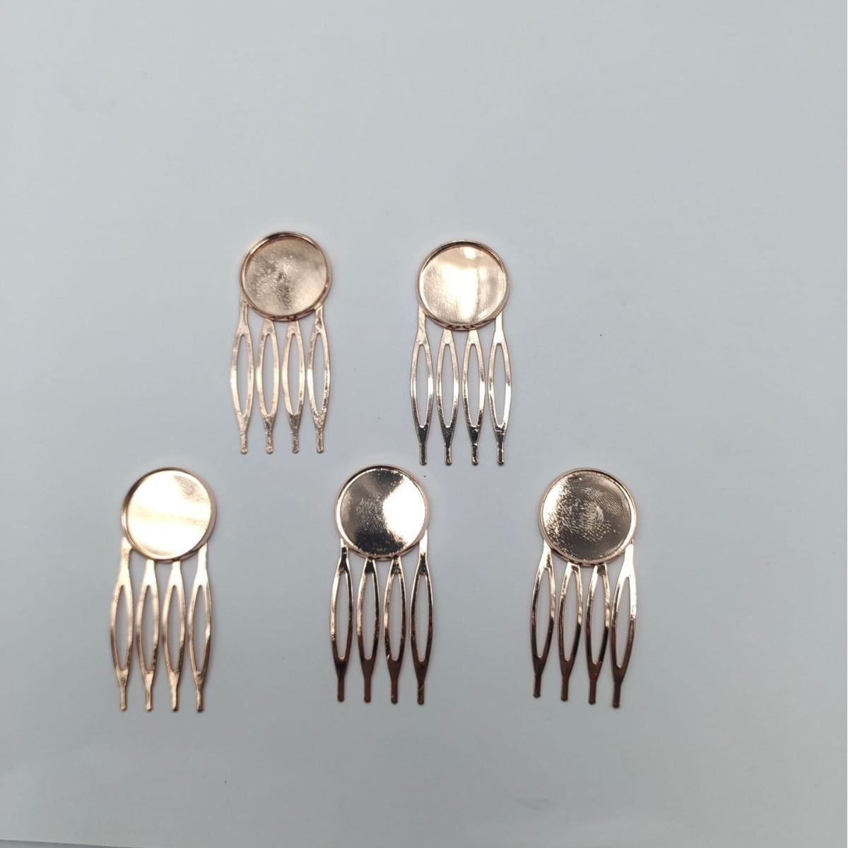 (inner diameter 14mm) animation surrounding Reddy girl necklace bee butterfly peacock hairpin cartoon European and American ornaments