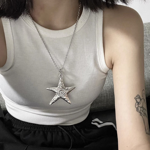 y2k Sweet Cool Sea Star Necklace for Women Niche Retro Sweet Cool Hot Girl Style Subculture Ins Star Sea Star Clavicle Chain 