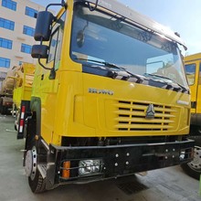 出口外贸 重汽豪沃平板拖车 375马力6x4 后八轮运输车