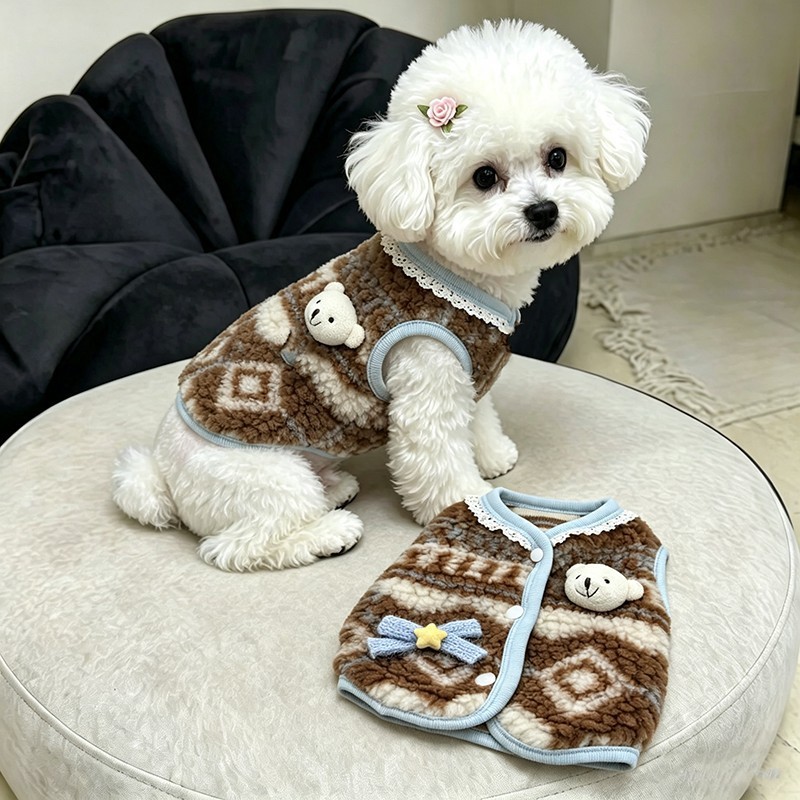 宠物衣服秋冬季新款保暖马甲洋气可爱小熊背心小型犬狗狗猫咪绒衣