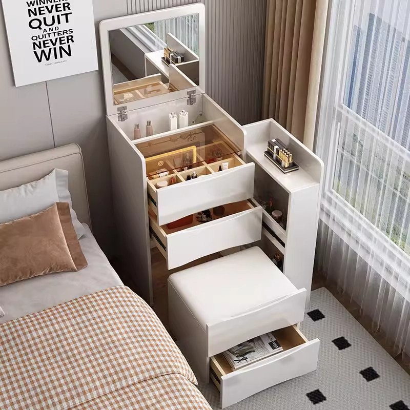 Comedor de tocador dormitorio moderno simple pequeño viento de crema nuevo tipo plegable con lámpara mesa de maquillaje gabinete de almacenamiento en uno