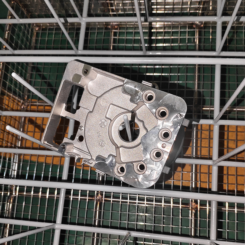 Stepped Fixed-Point Ultrasonic Spray Cleaning Line for Water-Cooled Motor Shells, Motor End Caps, and Aluminum Alloy Die-Cast Parts Cleaning Machine