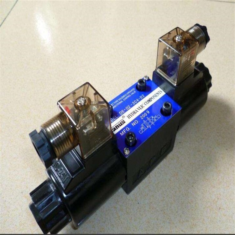 Janus叶片泵油压机螺旋齿液压泵PV2R3-65系列