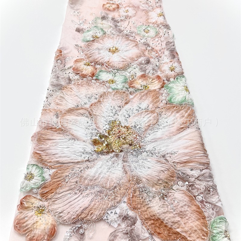Fabricantes de nueva industria pesada Gaoding gran placa de flores con tela bordada al por mayor vestido de boda cena tela de ropa