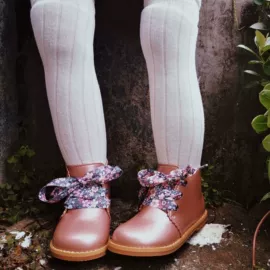 童皮靴;童凉鞋;童皮鞋