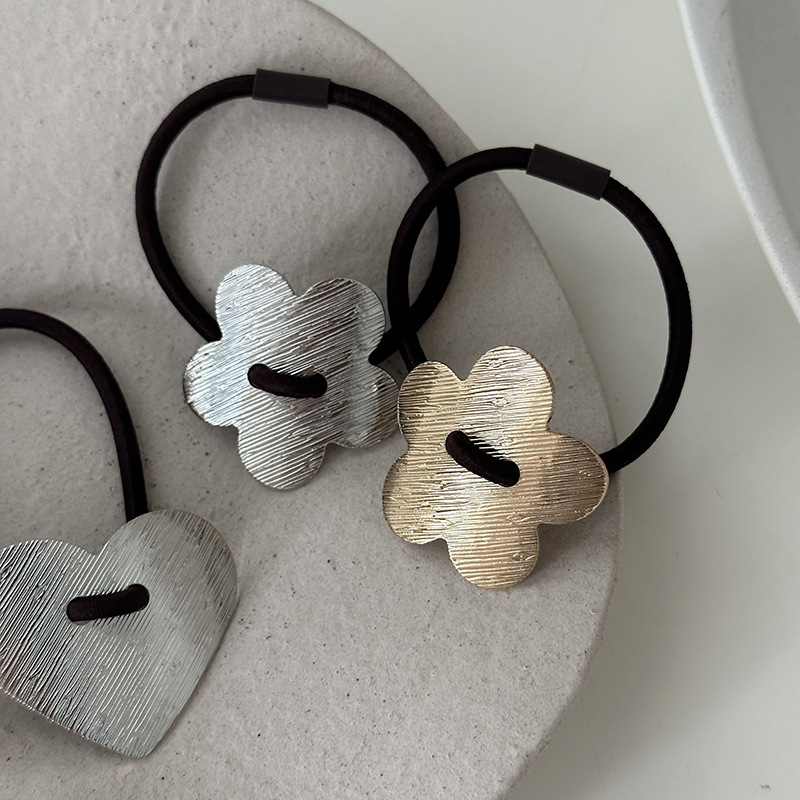 Luxe haarband met metalen bloem voor dames_voghion.com