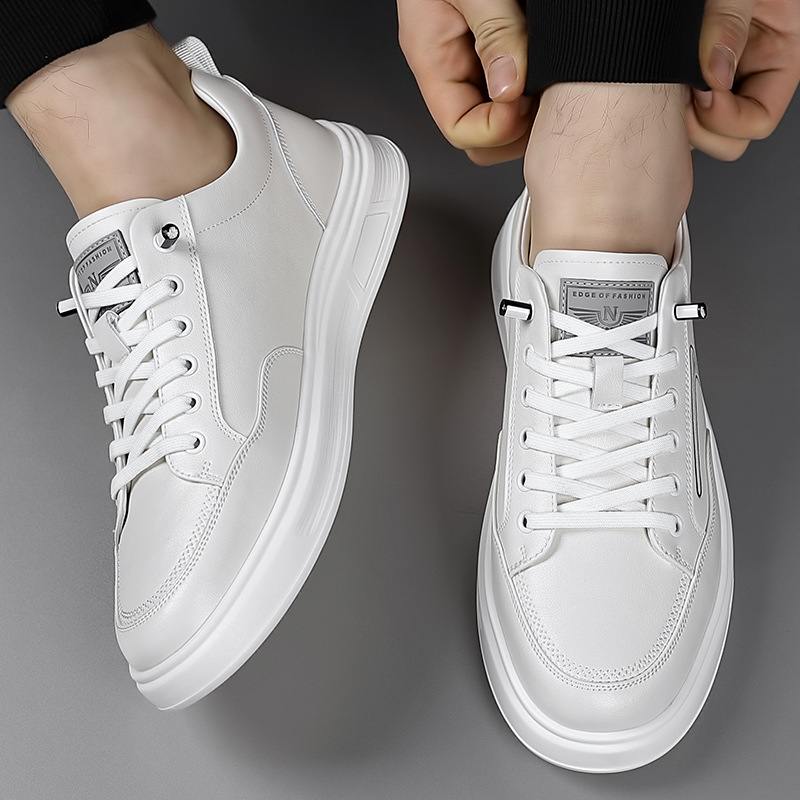 2025 nuevos zapatos blancos para hombre, zapatos planos de tendencia de todo fósforo, zapatos individuales de cuero, zapatos de punta baja de moda, zapatos casuales al por mayor