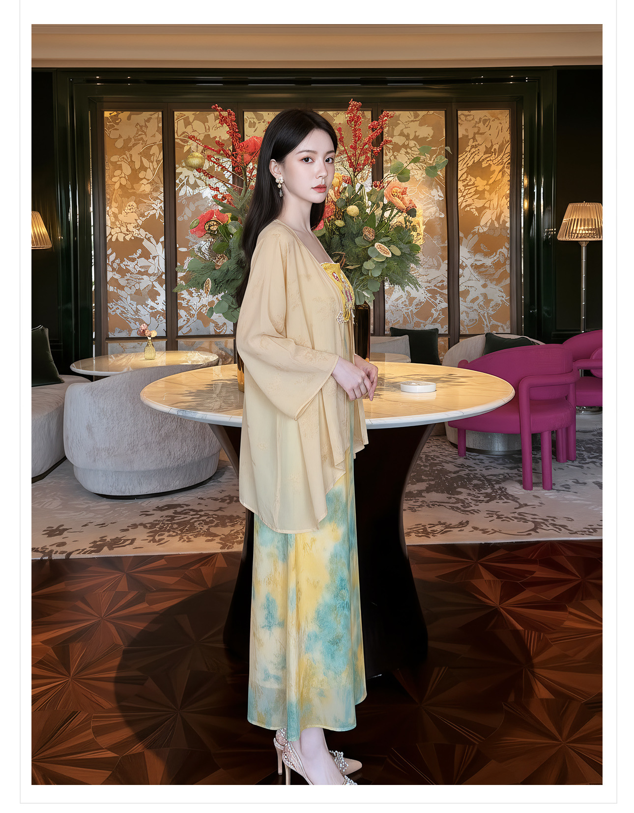 Bộ đầm dây tay không phối áo khoác thêu hoa văn cách tân cao cấp — bộ đồ, Đầu màu mơ, đầm dây chi tiết 10
