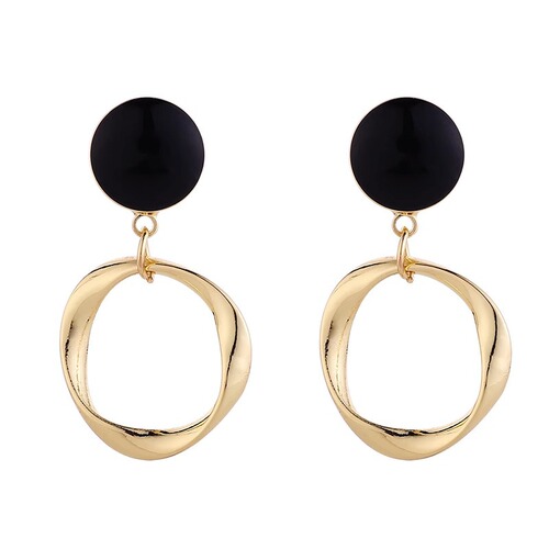 Light luxury retro wave hoop pendant painless mosquito coil disc ear clip elegant fashionable high-end niche trendy earrings for women
