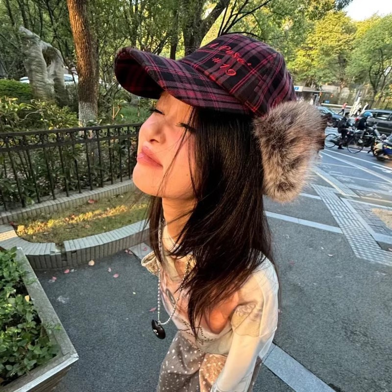 新款复古亚比辣妹棒球帽女冬季保暖毛绒雪地帽护耳雷锋帽鸭舌帽子|undefined