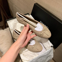 ���ƽ�׆�ЬŮ2025�����¿�ٴ���Ƥ�\��ܛ�׺����YС���L����Ь