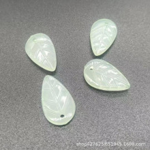 塑料树叶吊坠 绿色仿琉璃叶子形挂坠 项链挂件 diy饰品配件批发