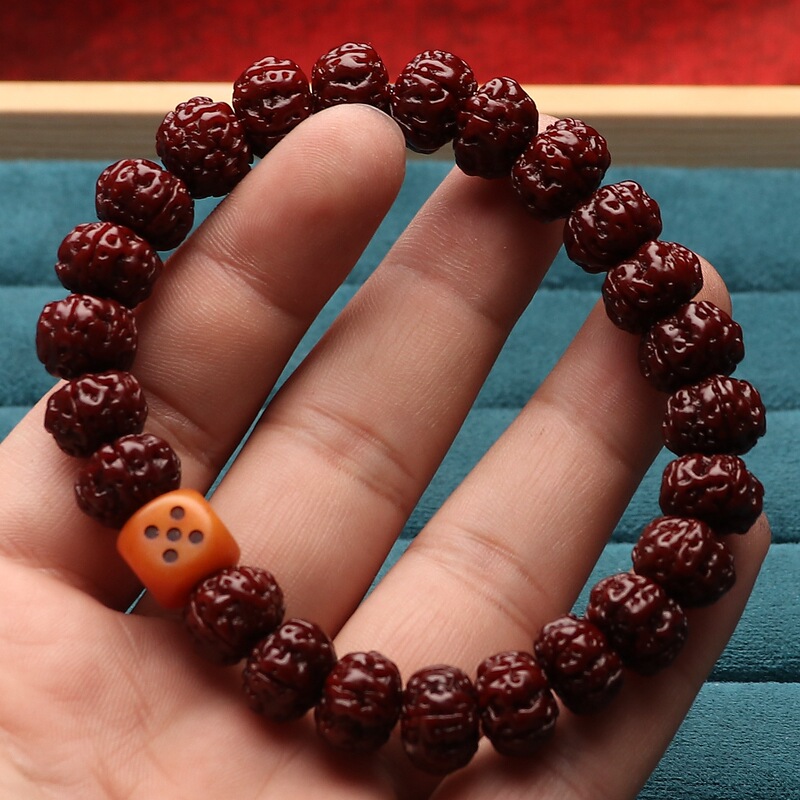 Red-Coated Nepalese Five-Petal Machine-Brushed Small Rudraksha Seed Bracelet with Camel Bone Beads, Single-Circle Men's Prayer Beads