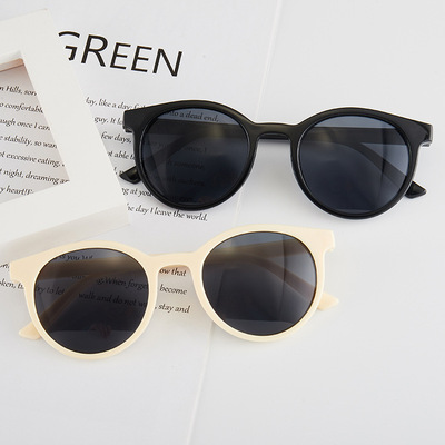 2021新款外貿時尚太陽鏡男女士塑料鉸鏈網紅太陽眼鏡圓框糖果墨鏡