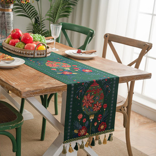 25 New Foreign Trade Cross-Border Christmas Tree Snowflake Restaurant Table Flag Tassel Jacquard Decorative Dining Cabinet Cover Towel Bed End Flag