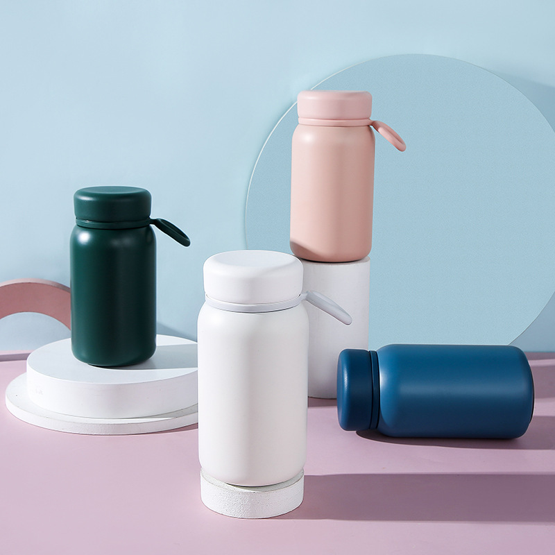 New Stainless Steel Thermos Cup, Creative and Cute Mini Design for Girls, Fashionable Milk Cup and Water Cup with Handle New Stainless Steel Thermos Cup, Creative and Cute Mini Design for Girls, Fashionable Milk Cup and Water Cup with Handle