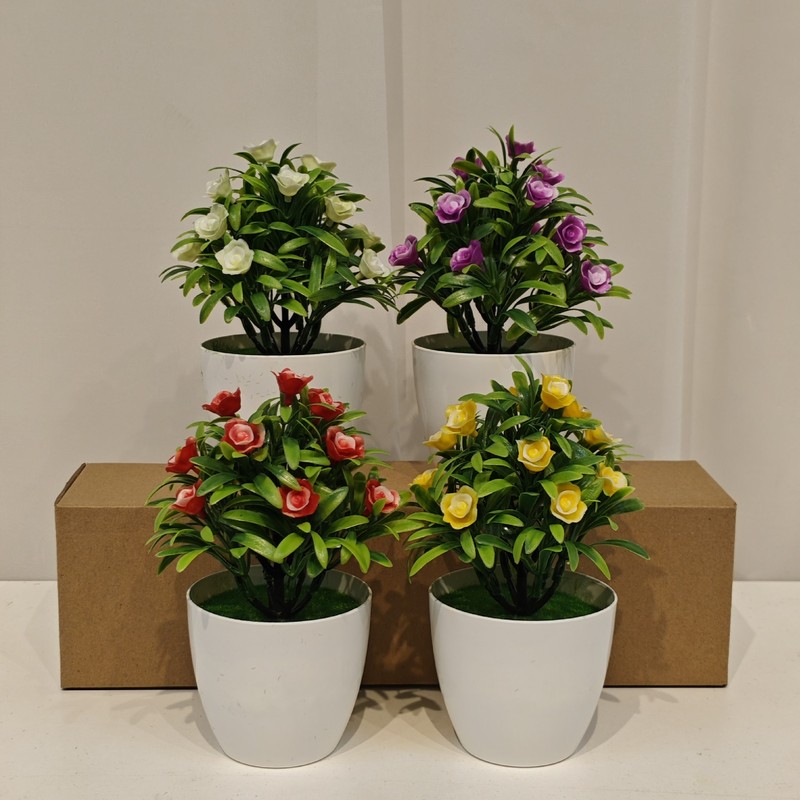 模擬緑の植物小さなバラの鉢植え小さな白いポットフラワーアレンジメントデスクトップ緑の葉のカラフルな花の装飾ハイエンド盆栽|undefined