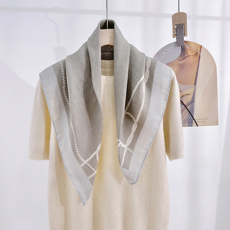 Pañuelos profesionales de alto nivel retro 68 toallas cuadradas damas de alto valor facial de moda moda temperamento toallas cuadradas