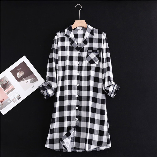 The Autumn and Winter Lady Cotton Fleece Velour Pilling Suit Lapel Button Long Dress Casual Home Sleep Dress Warm European and American Style