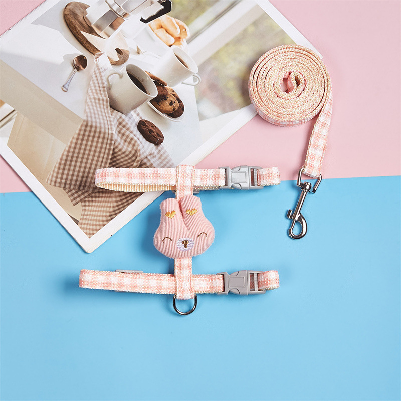 Nueva correa de pecho para mascotas transfronteriza nueva cuerda de perro mediana y pequeña perro chaleco perro gato cuerda de tracción al por mayor