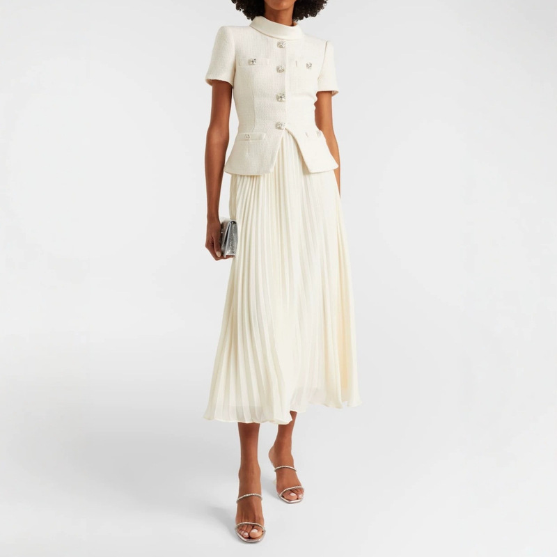 2026 European and American women's summer new product: stand-up collar single-breasted short-sleeve blazer, slim-fit fresh pleated skirt set 2026 European and American women's summer new product: stand-up collar single-breasted short-sleeve blazer, slim-fit fresh pleated skirt set