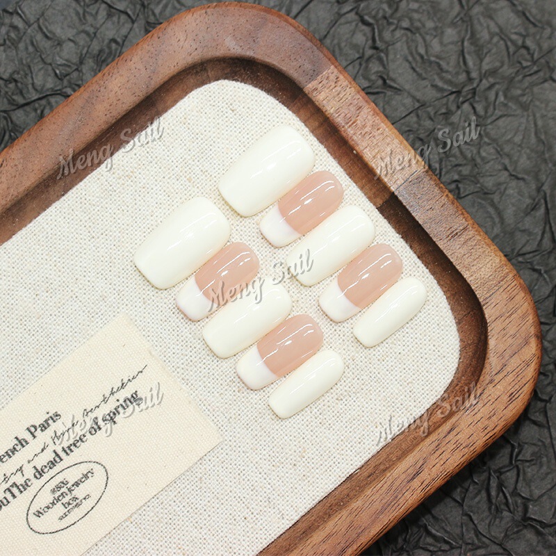 【Milk White Color Block】Purely Handmade Wearable Nails Pure Color Milk White French Style Simple French Nail Tips for Daily Commuting