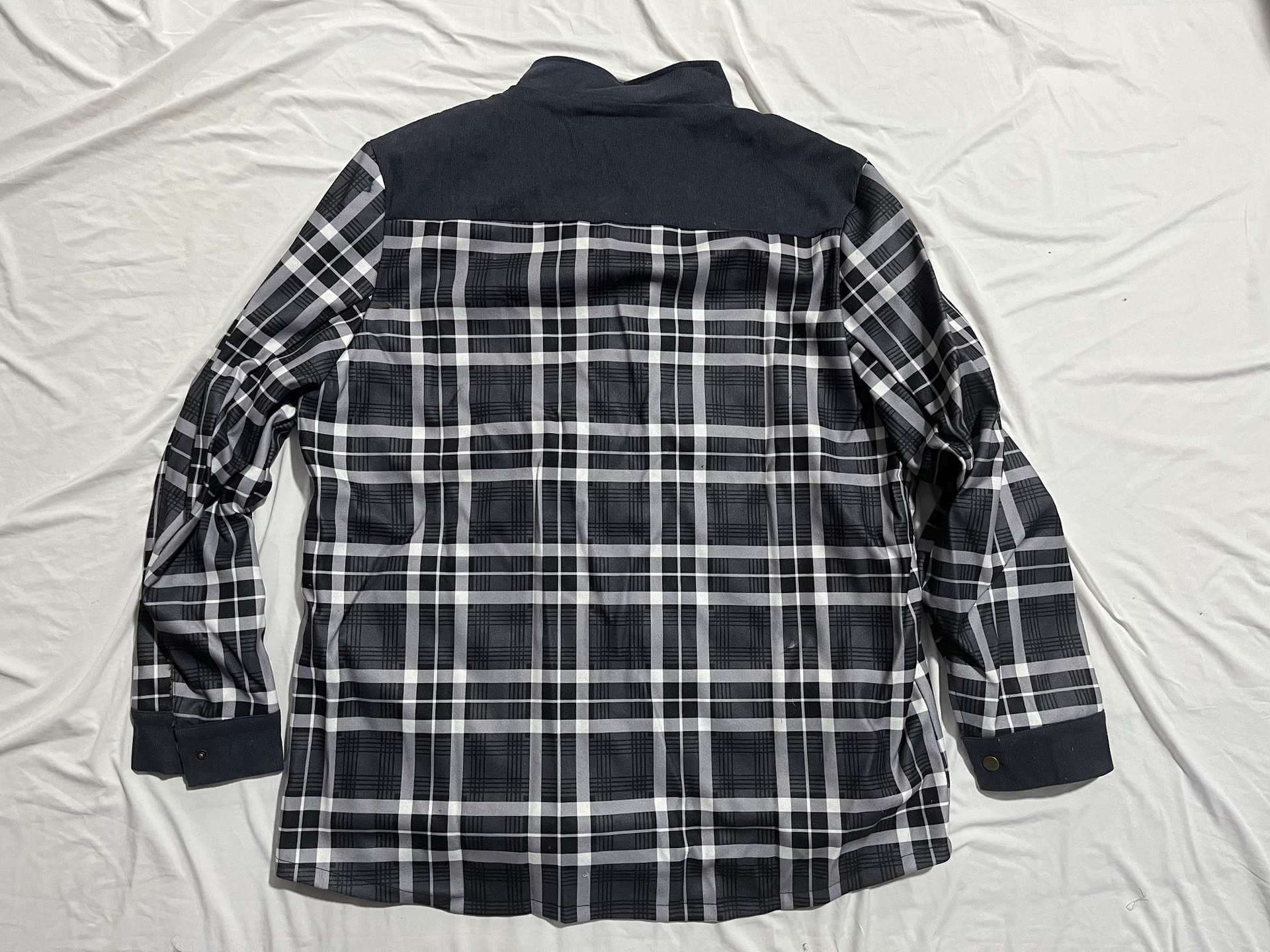 Stylish Plaid Design