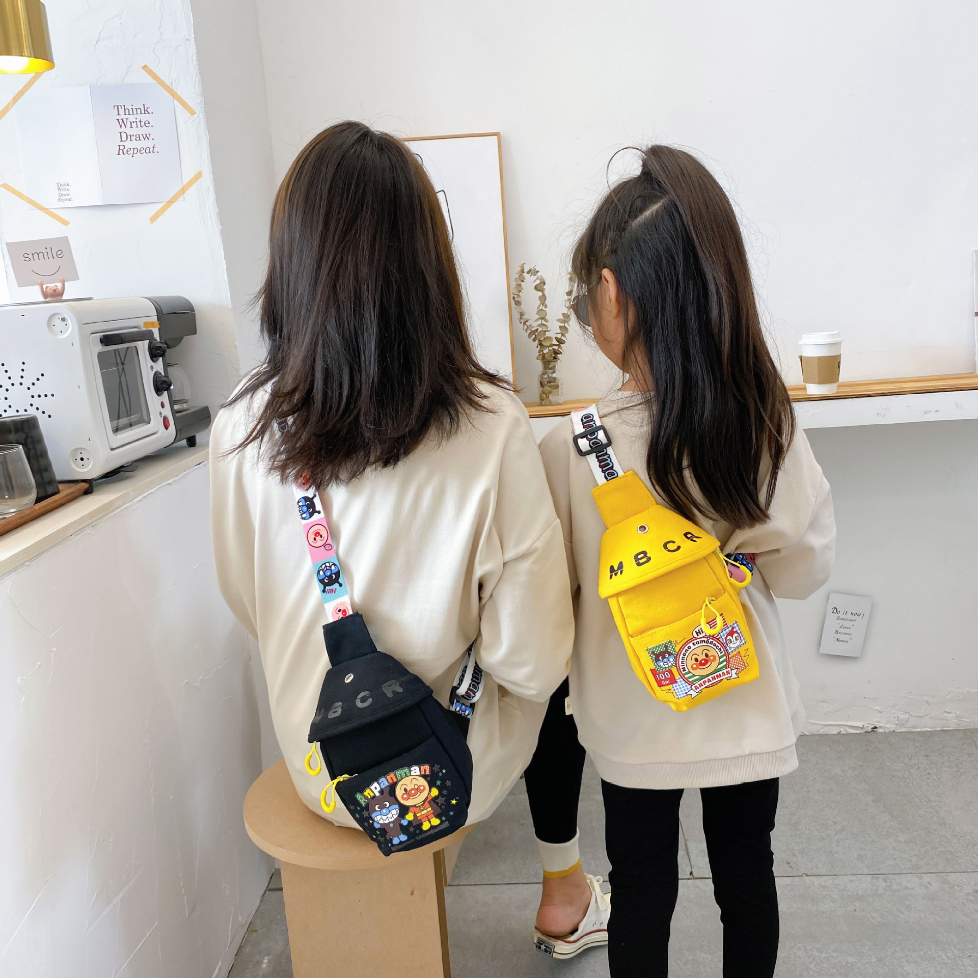 Bolso de hombro pequeño para niños de moda de verano 2021 bolso de pecho de lona de estudiante de moda guapo bolso de pecho de hombro bolsa de mensajero