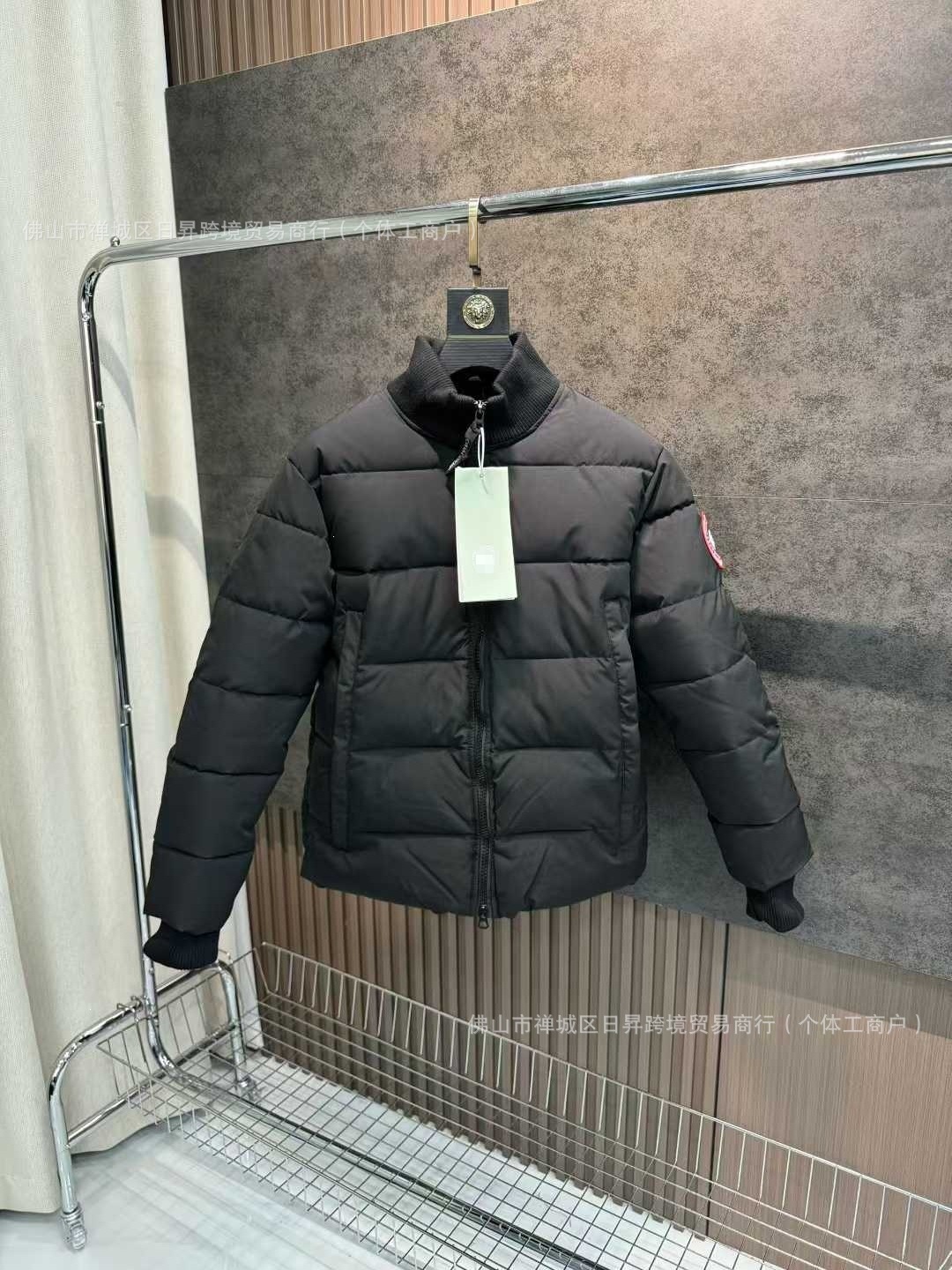 Canada Goose Puffer Jacket Down Black