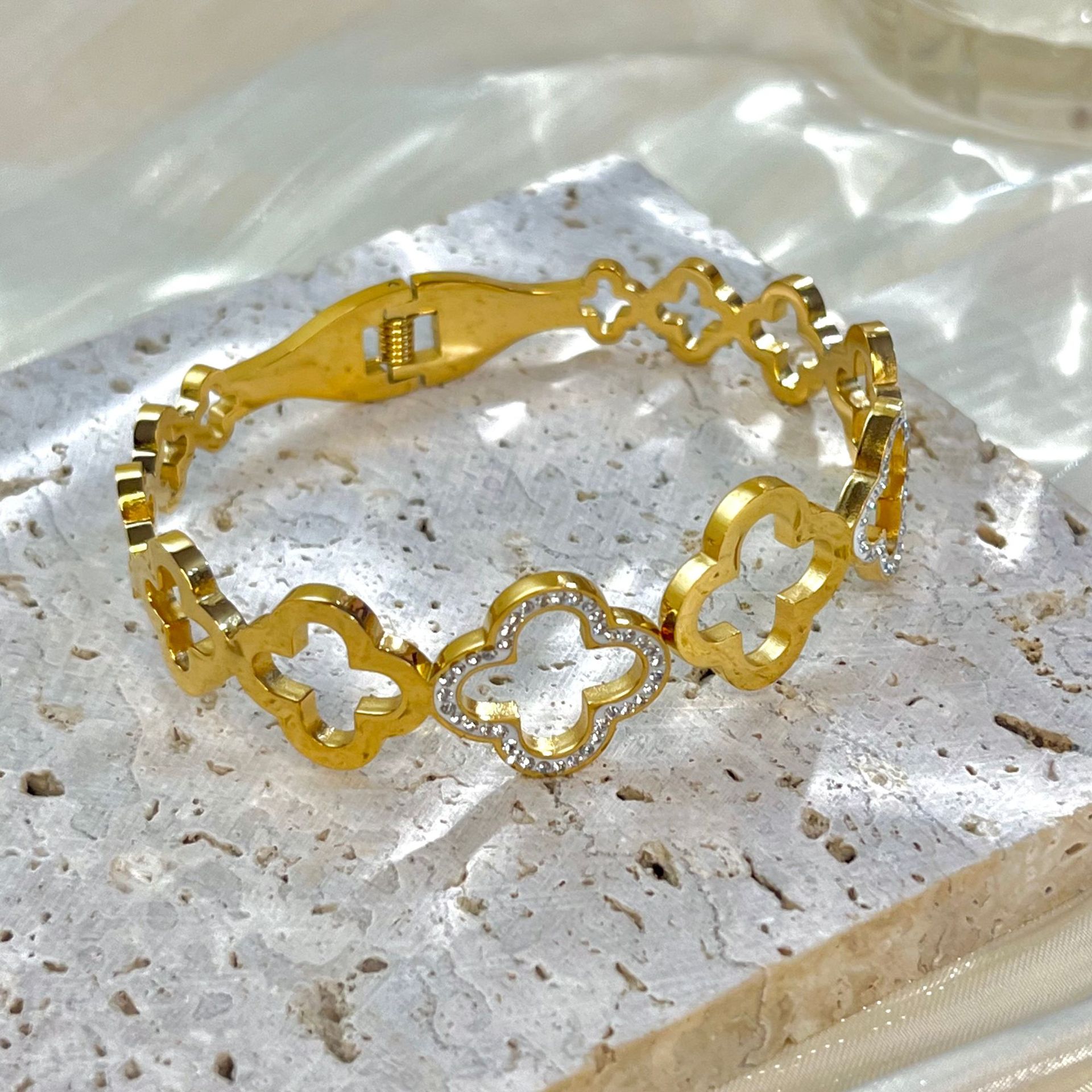 Golden geometric bracelet stainless steel