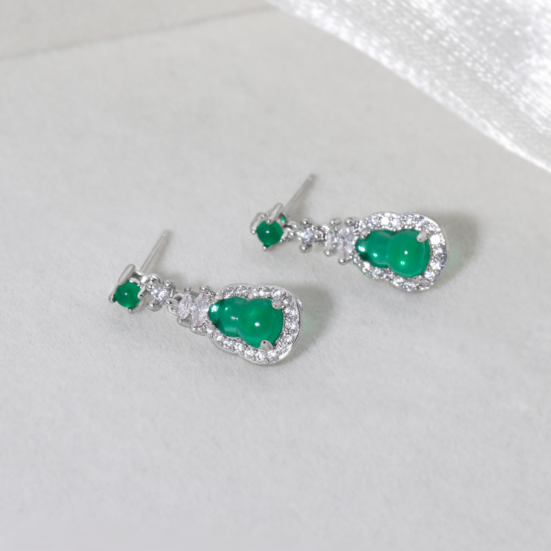 Pendientes de botón de circonita cúbica y perla, delicados y versátiles para el trabajo, los desplazamientos y el uso diario. Hipoalergénicos, resistentes al deslustre y duraderos._voghion.com