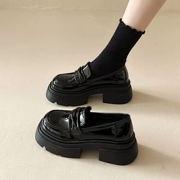 British Style Small Leather Shoes for Women 2026 New Spring and Autum Platform Thick-Soled Black Loafers for Women Slip-On Shoes for Women